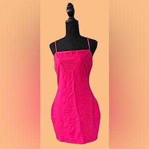 🩷 NWT! LULU’S 🩷 STUNNING YET SIMPLE FULLY LINED “STRETCHY” DRESS!! SIZE L